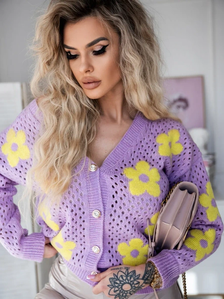 Damski sweter z sercem ecru 152302E