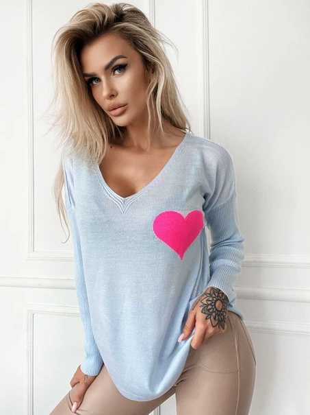 Damski sweter z sercem ecru 152302E