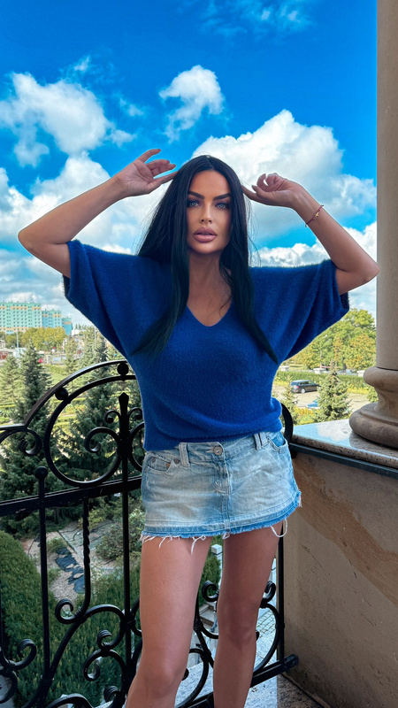 Elegancki Sweter z Materiału jak Alpaka Apia