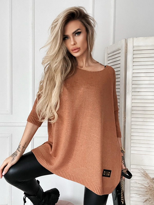 Damski sweter z sercem ecru 152302E