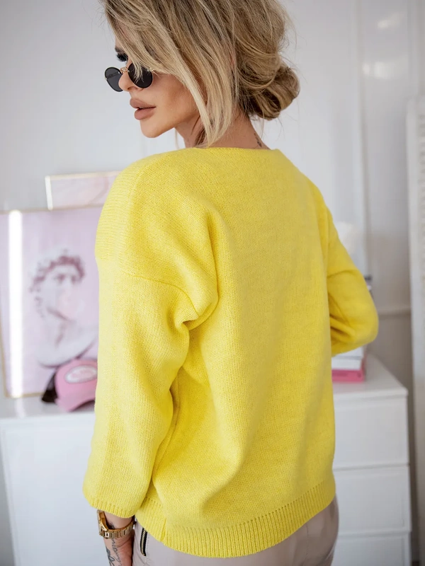 Damski sweter z sercem ecru 152302E