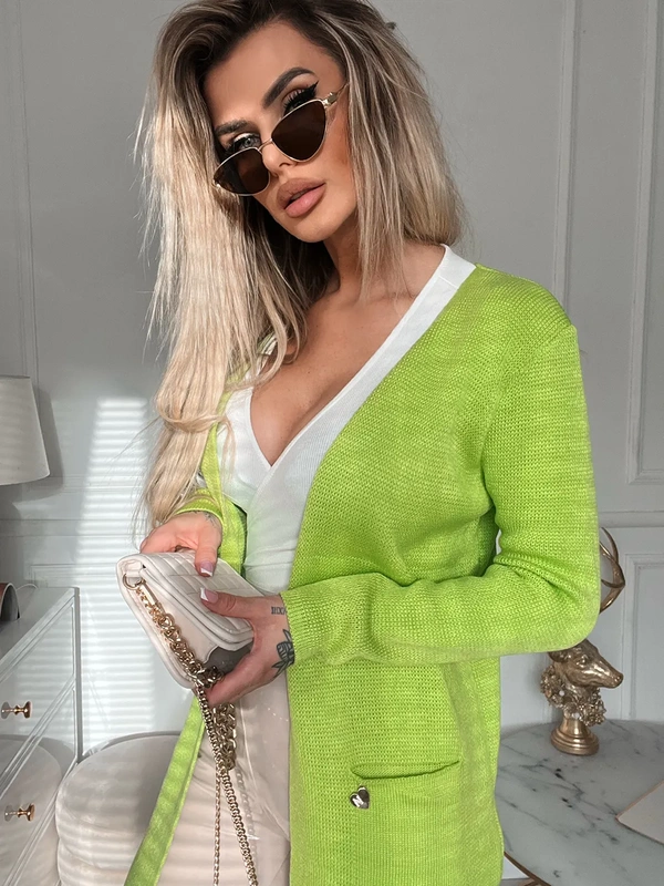 Damski sweter z sercem ecru 152302E