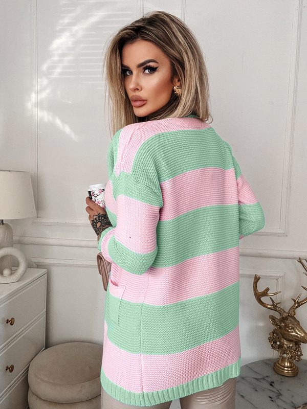 Damski sweter z sercem ecru 152302E