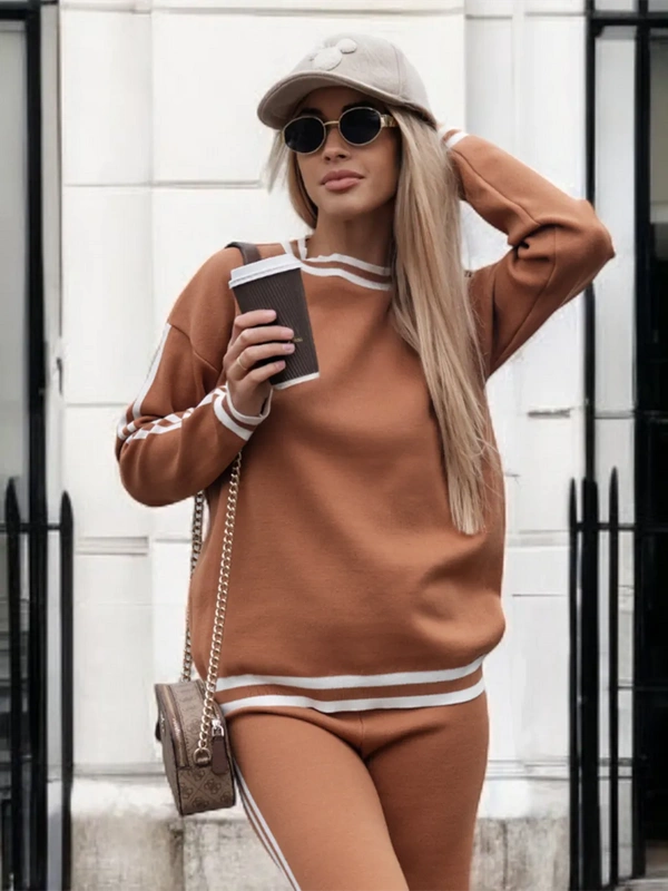 KOMPLET DAMSKI Z LAMPASAMI 142425K-CAMEL