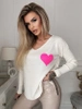 Damski sweter z sercem ecru 152302E