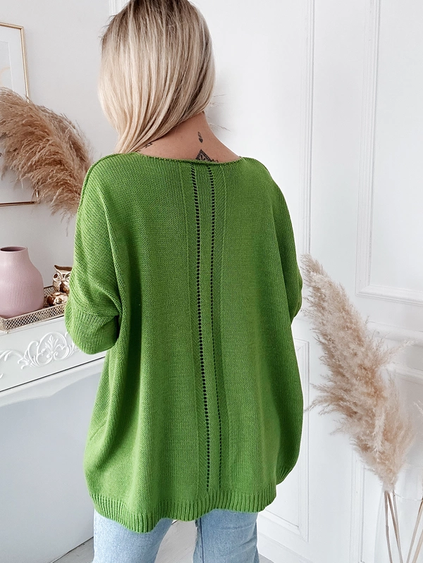 Damski sweter z sercem ecru 152302E