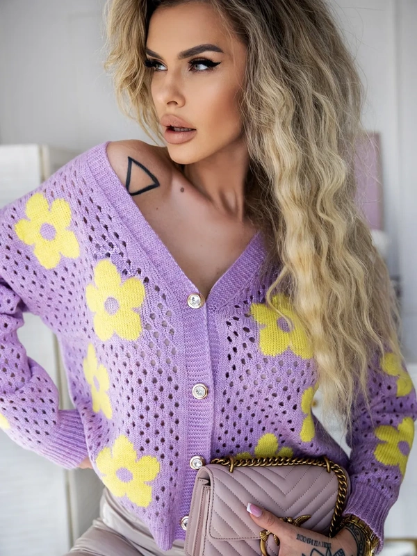 Damski sweter z sercem ecru 152302E