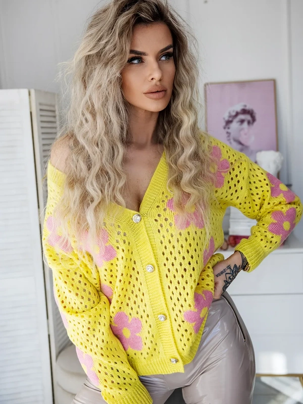 Damski sweter z sercem ecru 152302E