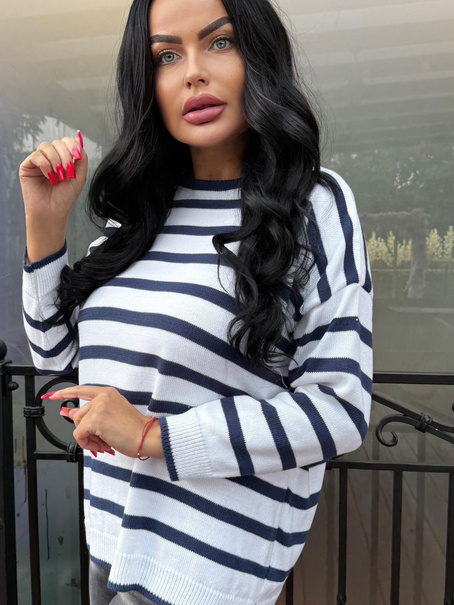 Sweter w paski Diora 102523